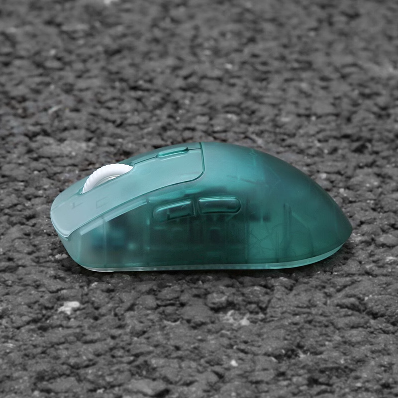 WAIZOWL OGM Pro FEATHER Mouse