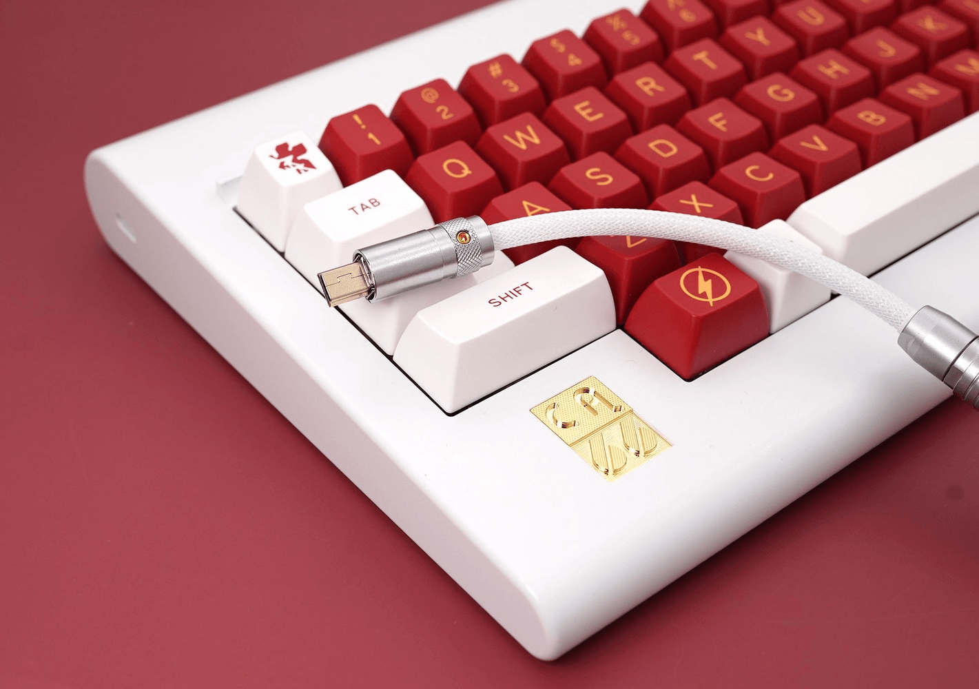 GeekCable Red White Handmade Customized Mechanical Keyboard Cable - IPOPULARSHOP